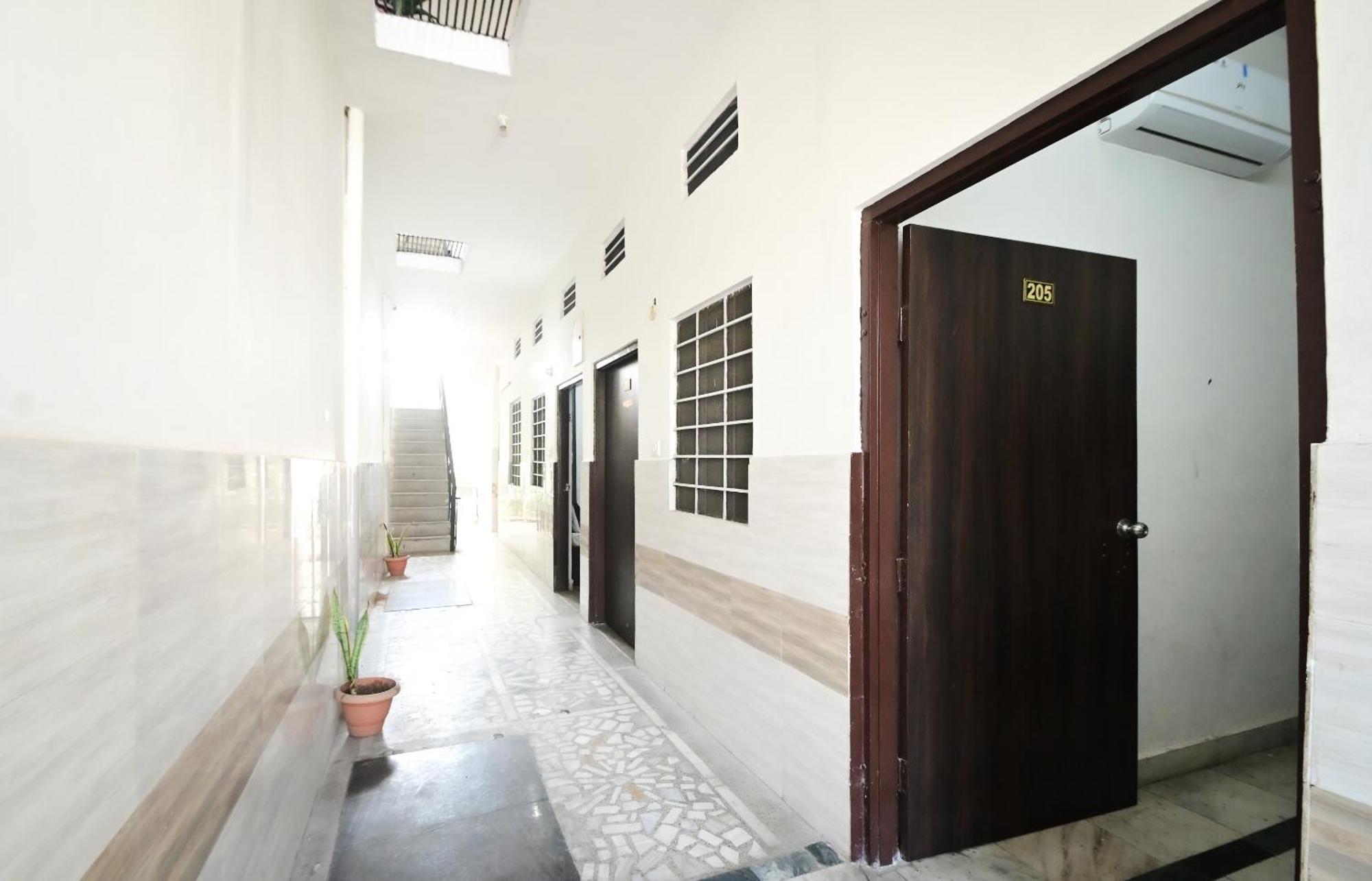 Hotel Apoorv - Near Jaipur Railway Station Zewnętrze zdjęcie