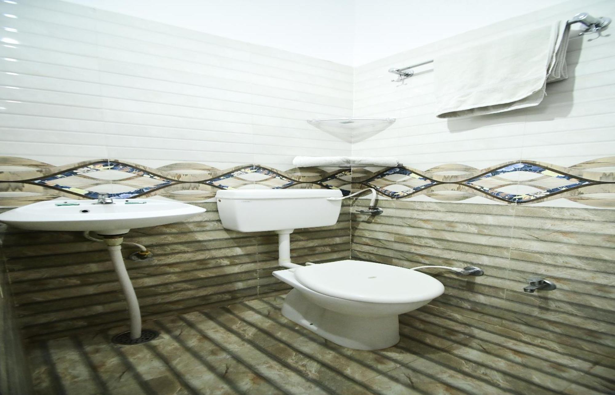 Hotel Apoorv - Near Jaipur Railway Station Zewnętrze zdjęcie
